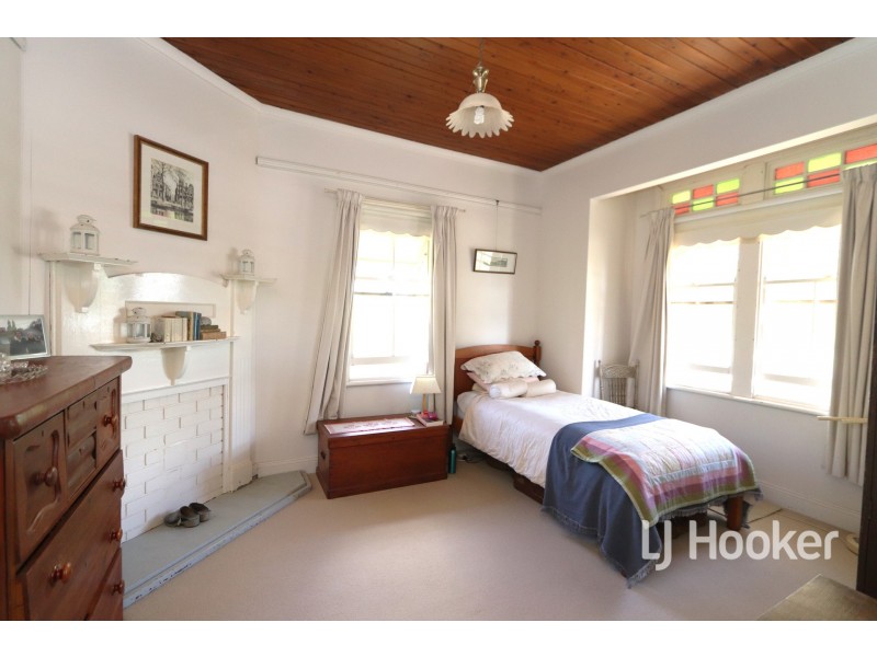 25 Granville Street, Inverell NSW 2360