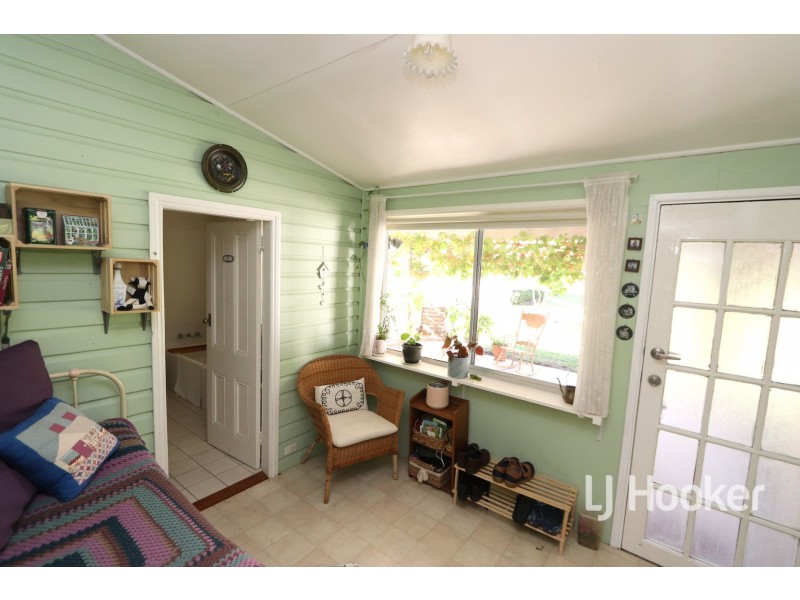 25 Granville Street, Inverell NSW 2360