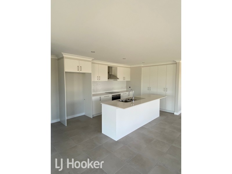 3 Brownleigh Vale Drive, Inverell NSW 2360