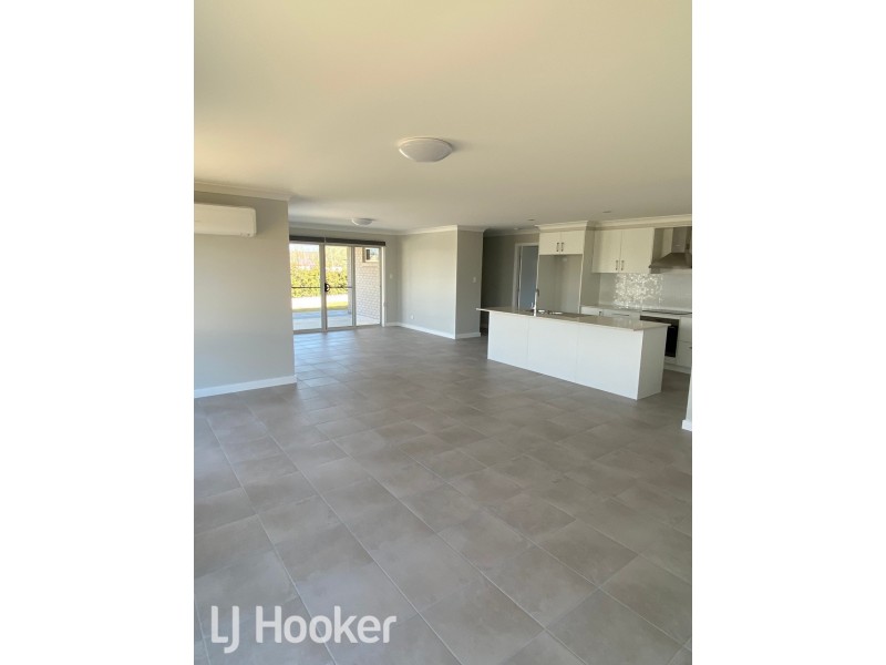 3 Brownleigh Vale Drive, Inverell NSW 2360