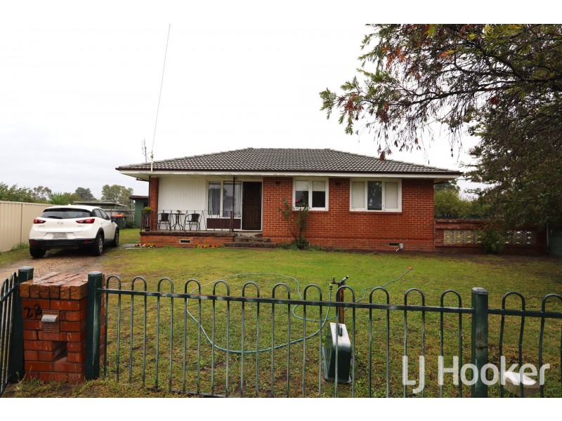 22 Cunningham Place, Inverell NSW 2360