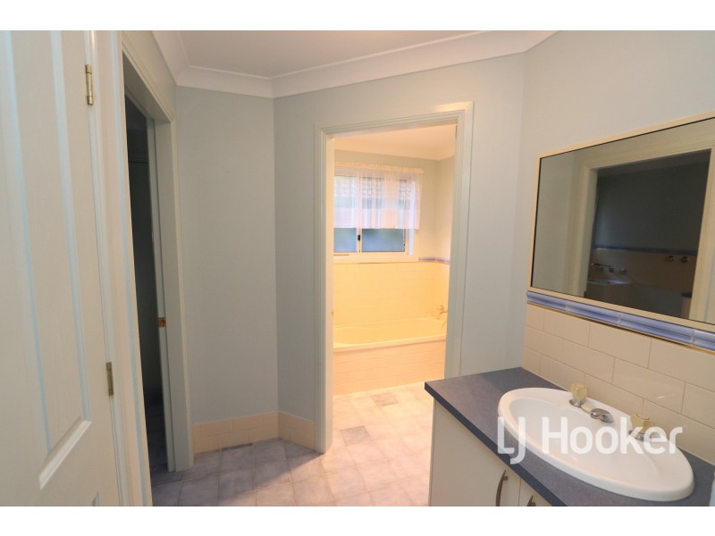 70 O’Connor Street, Inverell NSW 2360