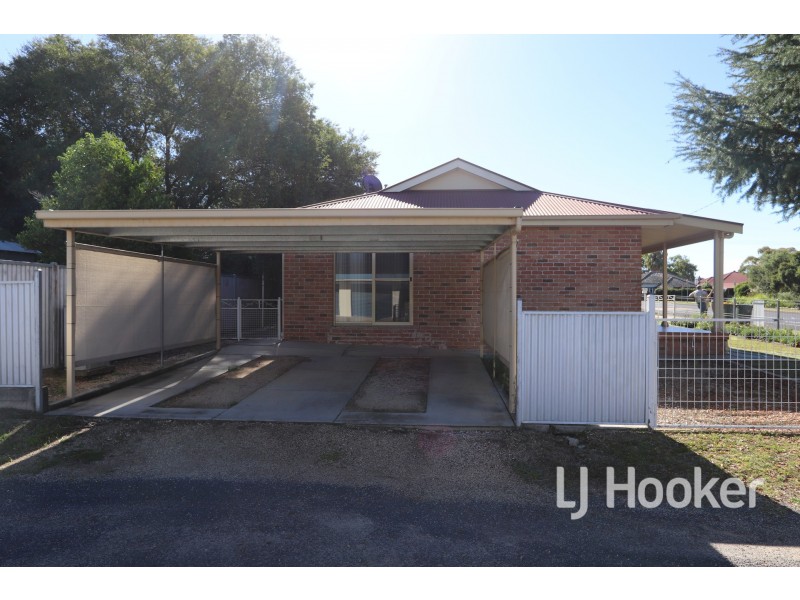 70 O’Connor Street, Inverell NSW 2360