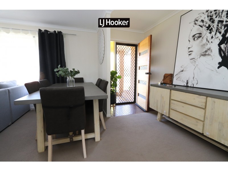 14 Cameron Street, Inverell NSW 2360