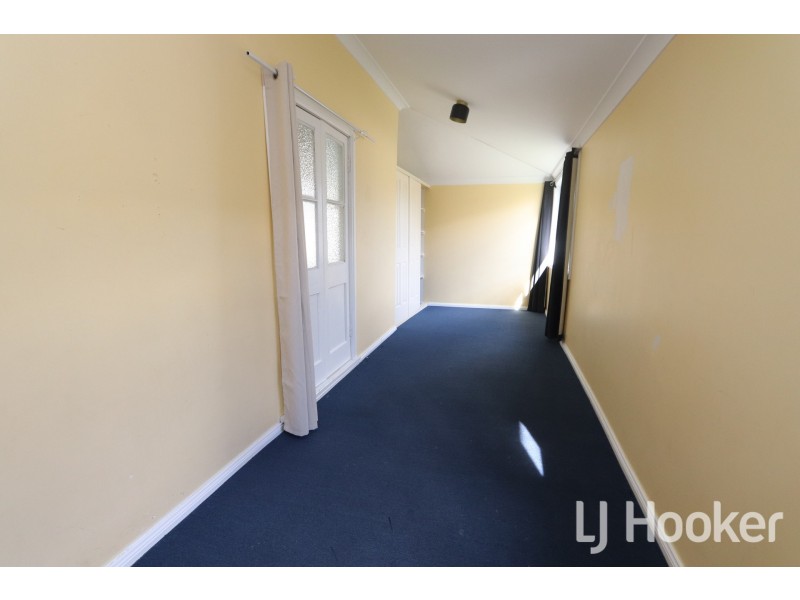 58 Bennett Street, Inverell NSW 2360