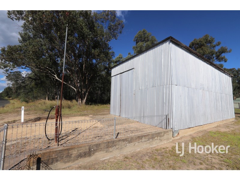 24 Wood Street, Gilgai NSW 2360
