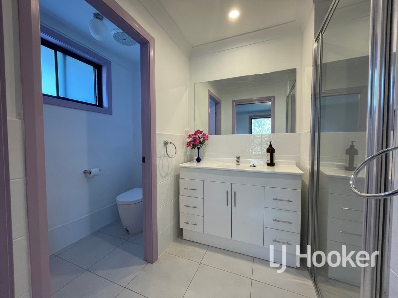 36 Bimbadeen Drive, Inverell NSW 2360