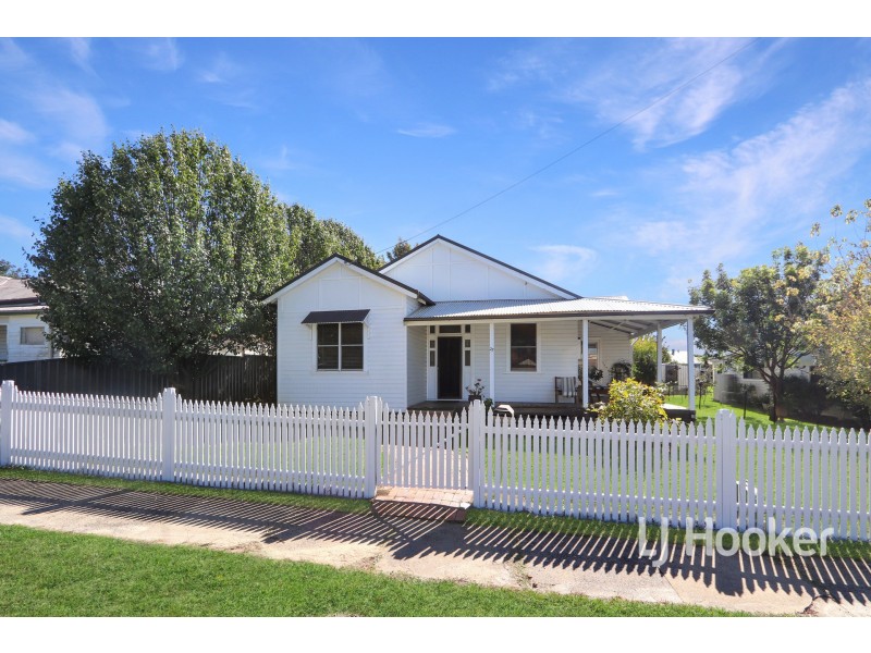27 High Street, Inverell NSW 2360