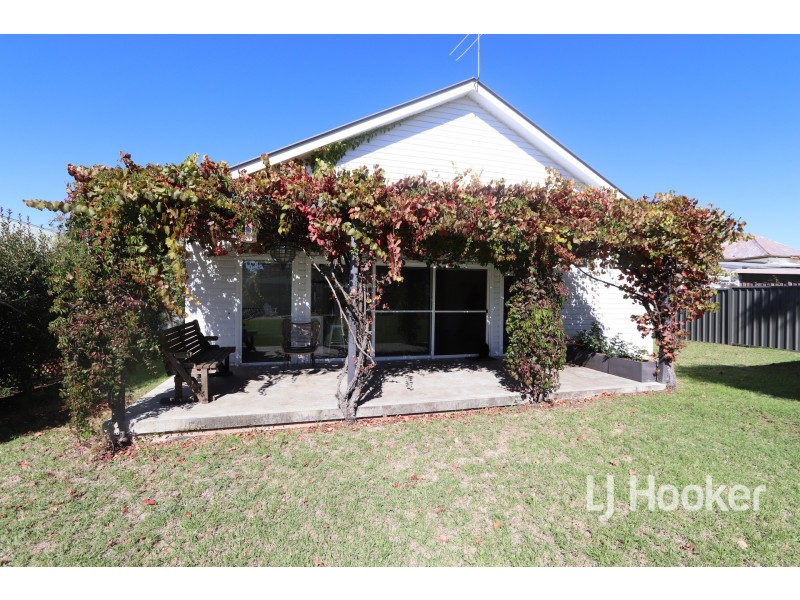 27 High Street, Inverell NSW 2360