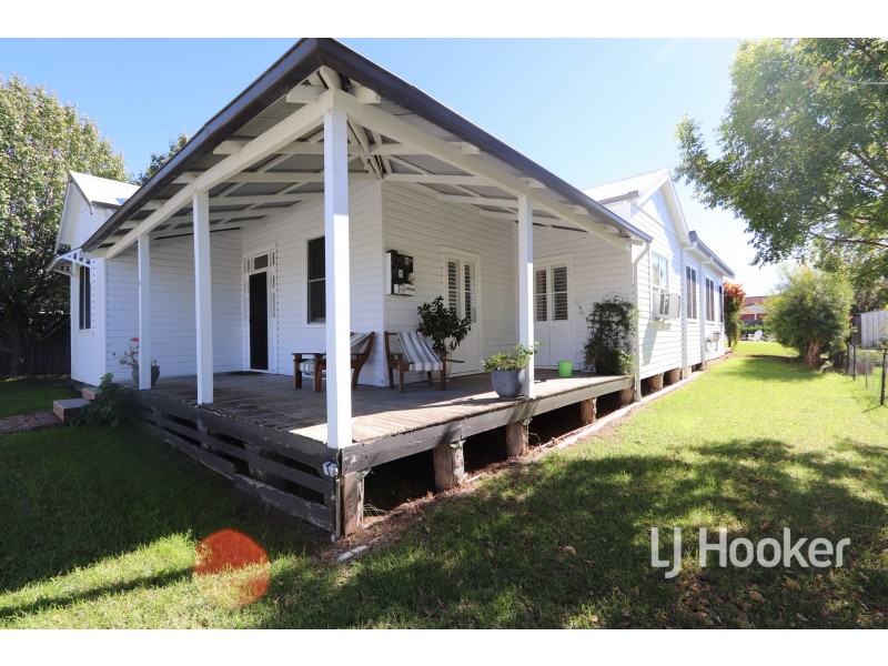 27 High Street, Inverell NSW 2360