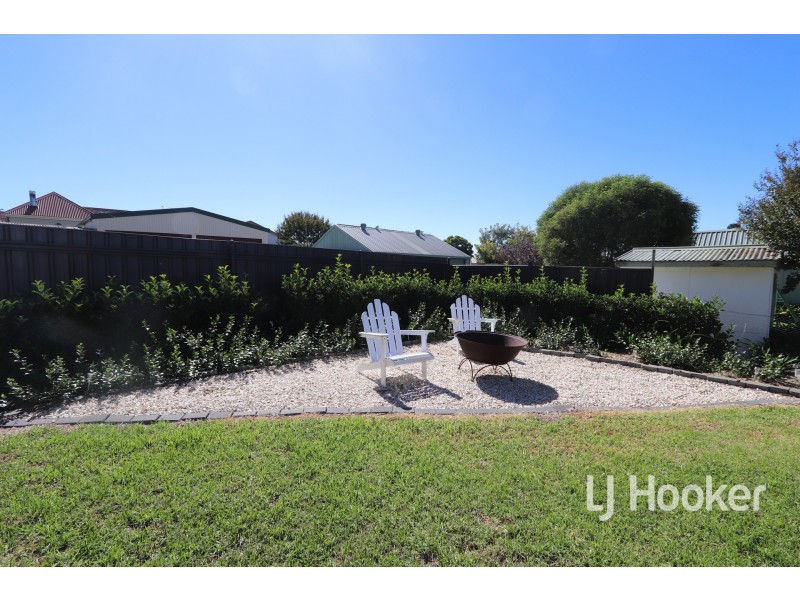 27 High Street, Inverell NSW 2360