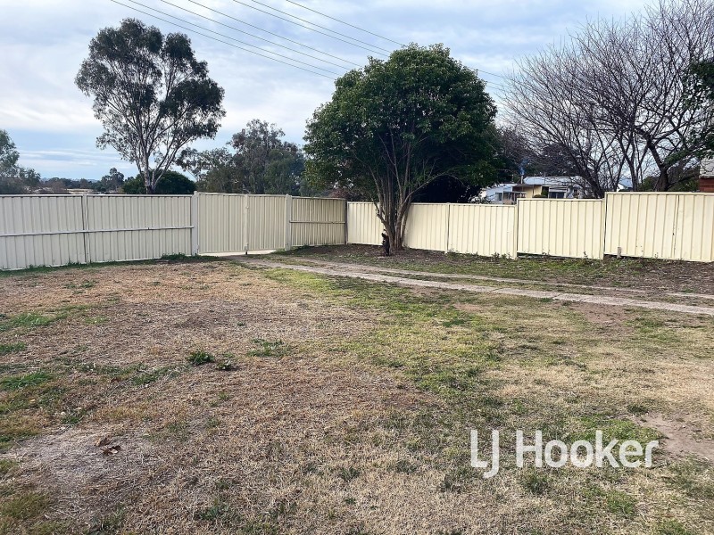 57 Vernon Street, Inverell NSW 2360