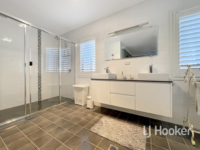 52 Sapphire Street, Inverell NSW 2360