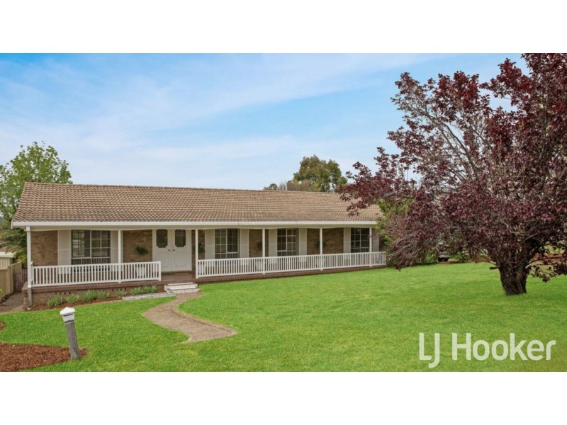 62 Lewin Street, Inverell NSW 2360