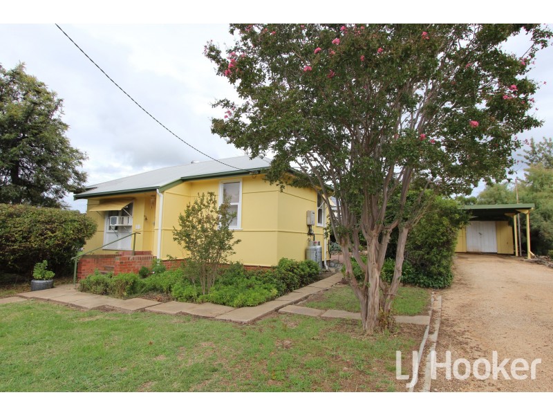 18 Shirley Street, Inverell NSW 2360