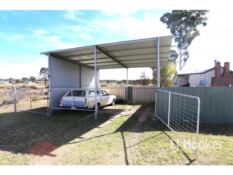 23 Swimming Pool Road, Tingha NSW 2369