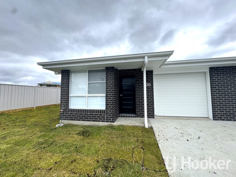 13B Terry Drive, Inverell NSW 2360