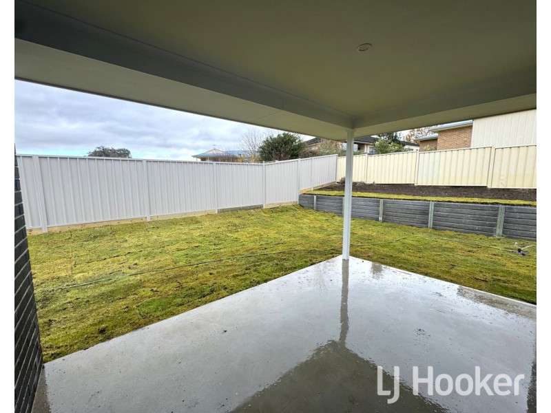13B Terry Drive, Inverell NSW 2360