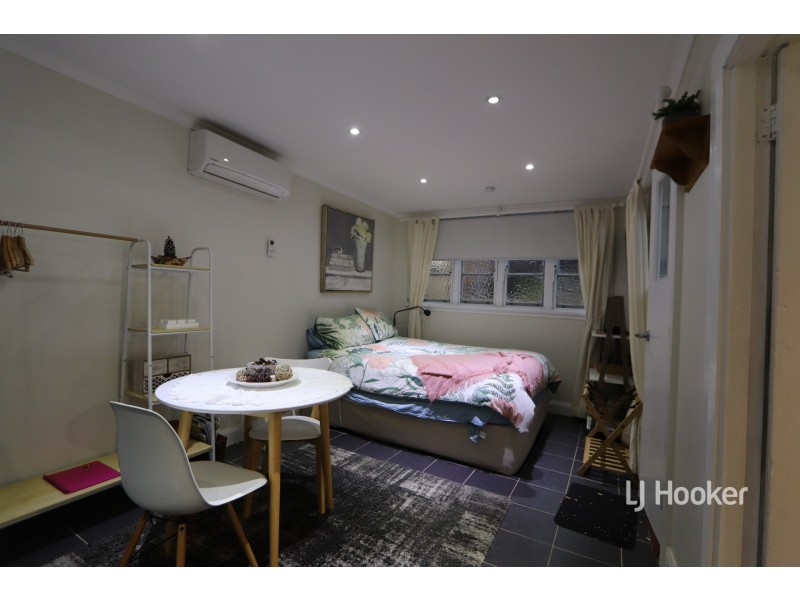 6 Rosslyn Street, Inverell NSW 2360