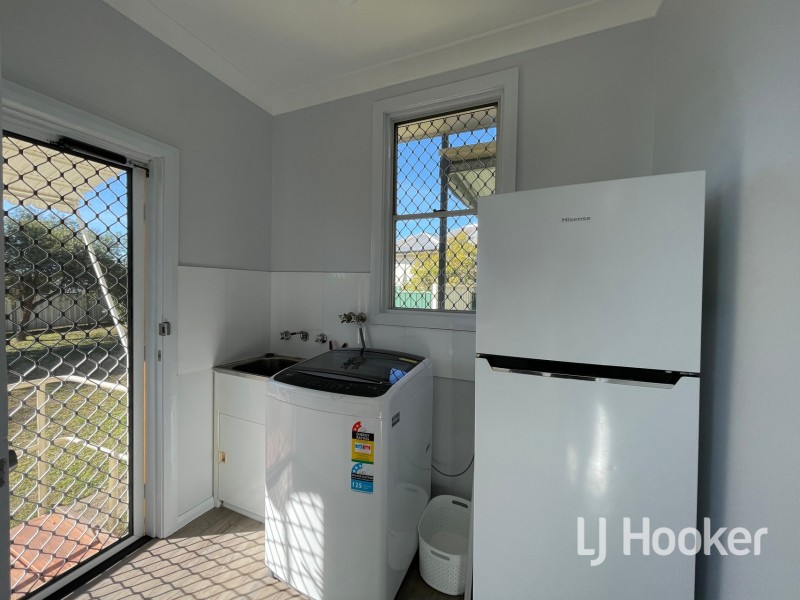 8 Lindsay Avenue, Inverell NSW 2360