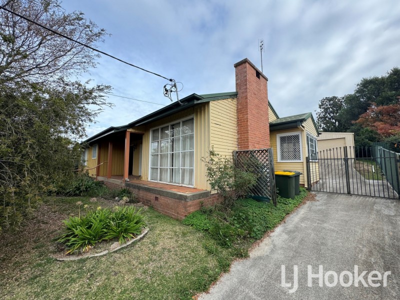 29 Gordon Street, Inverell NSW 2360