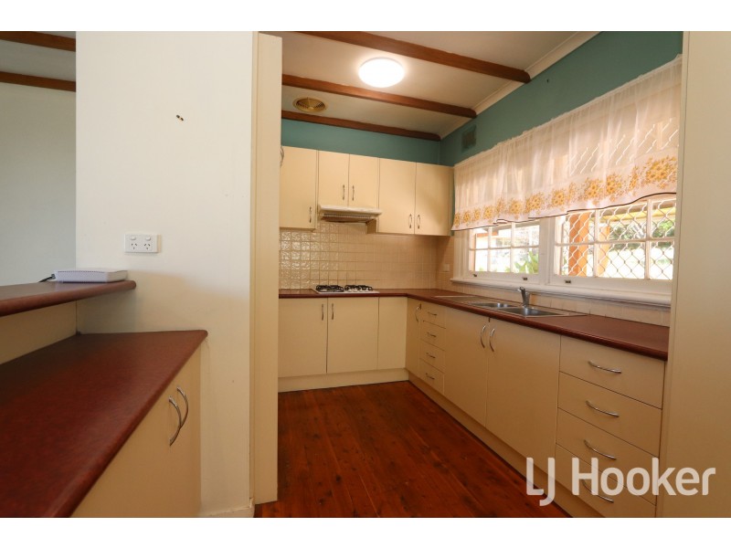 29 Gordon Street, Inverell NSW 2360