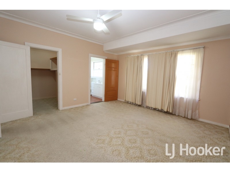 29 Gordon Street, Inverell NSW 2360