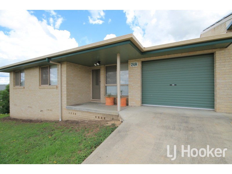 24A Wesley Street, Inverell NSW 2360