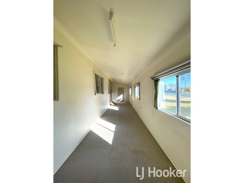 16 Wood Street, Gilgai NSW 2360