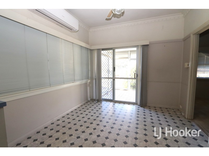 40 May Street, Inverell NSW 2360