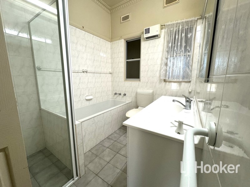 40 May Street, Inverell NSW 2360