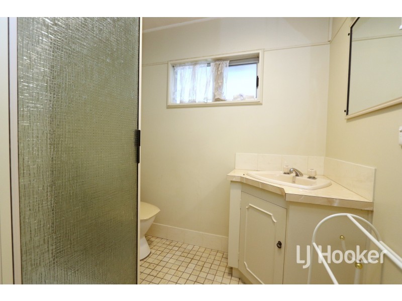 40 May Street, Inverell NSW 2360