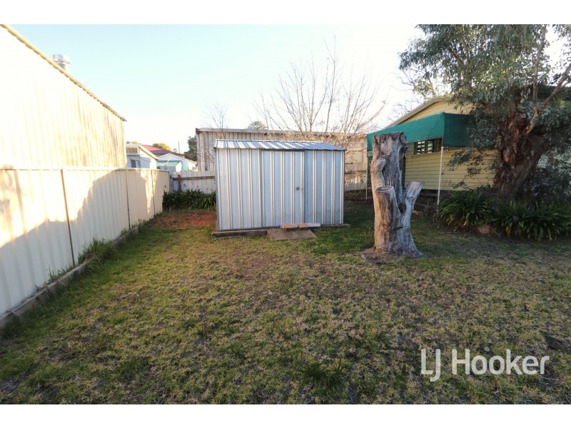 40 May Street, Inverell NSW 2360