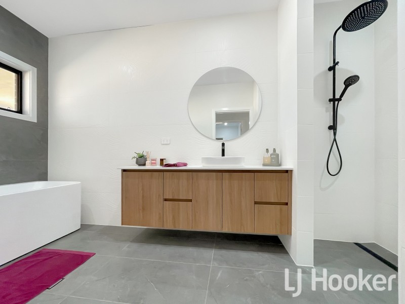 14 White Box Place, Inverell NSW 2360