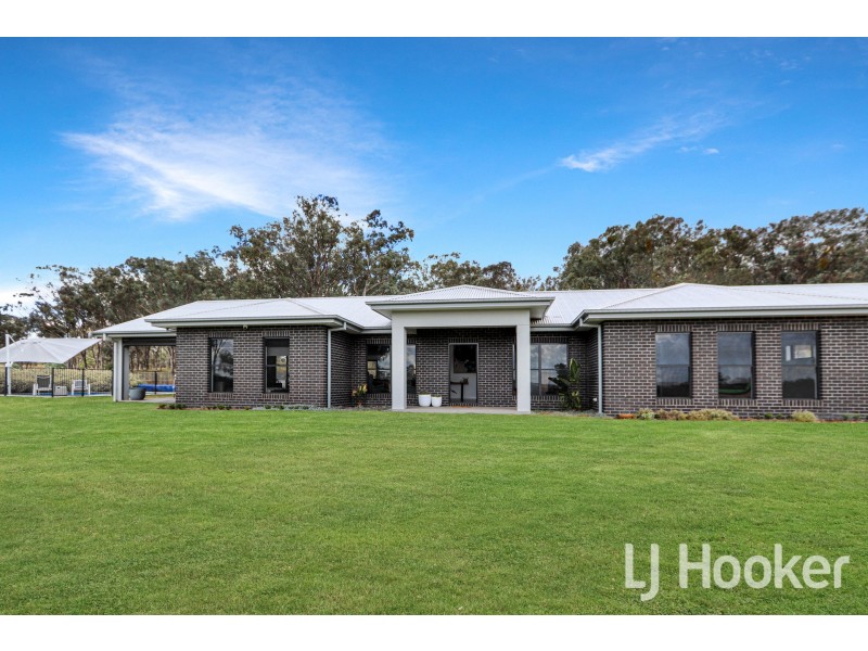 14 White Box Place, Inverell NSW 2360