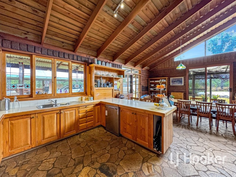 118 Mcneils Road, Inverell NSW 2360