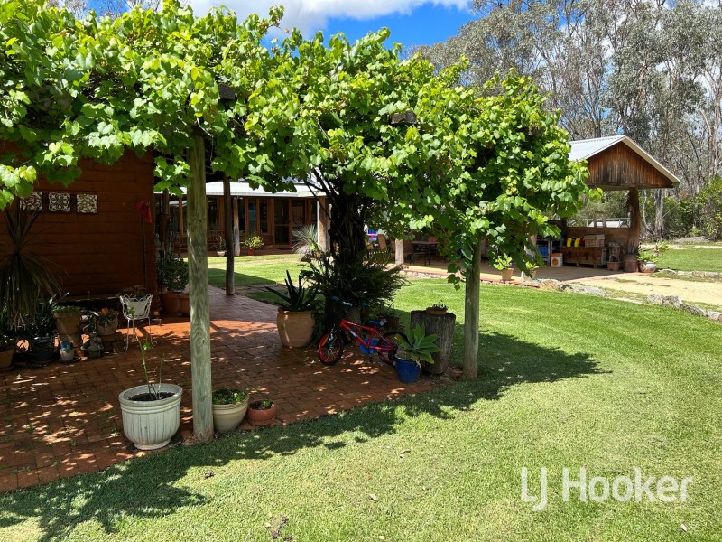 118 Mcneils Road, Inverell NSW 2360