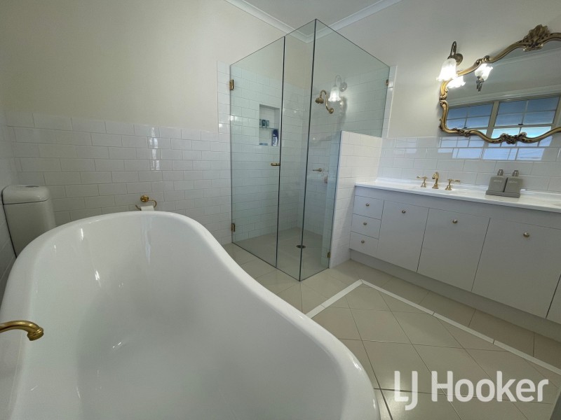 15 Anderson Street, Inverell NSW 2360