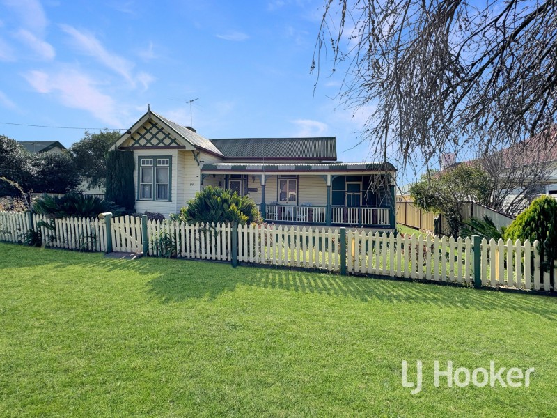 88 Henderson Street, Inverell NSW 2360
