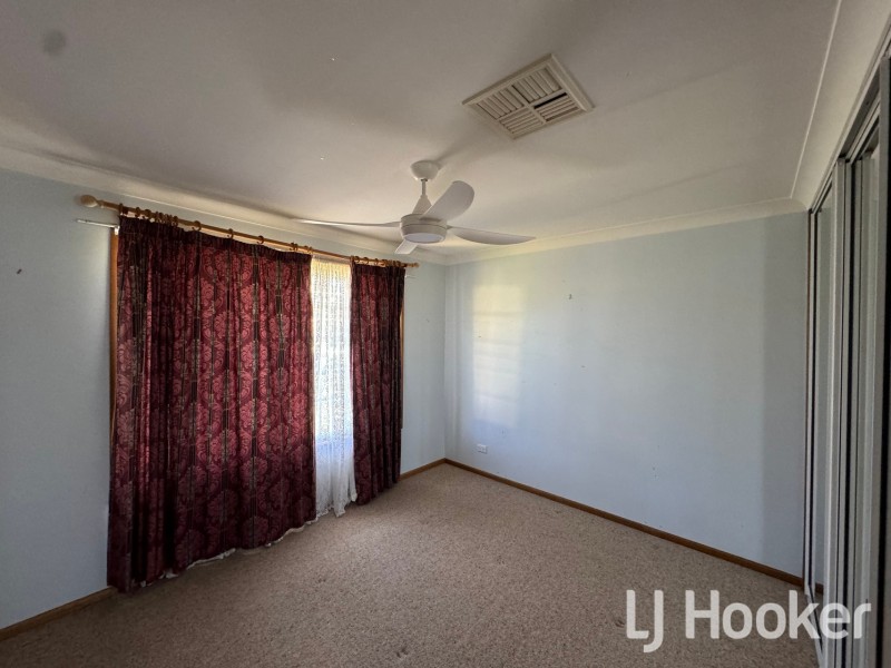 22 Stirling Street, Inverell NSW 2360