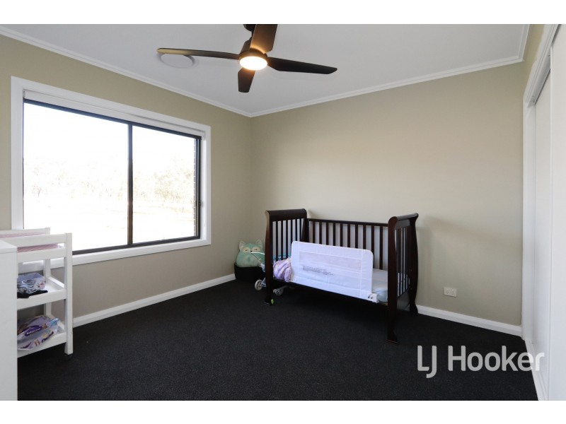 2 Sylvan Drive, Inverell NSW 2360