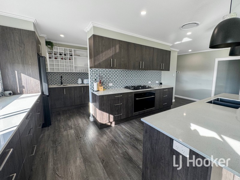 2 Sylvan Drive, Inverell NSW 2360