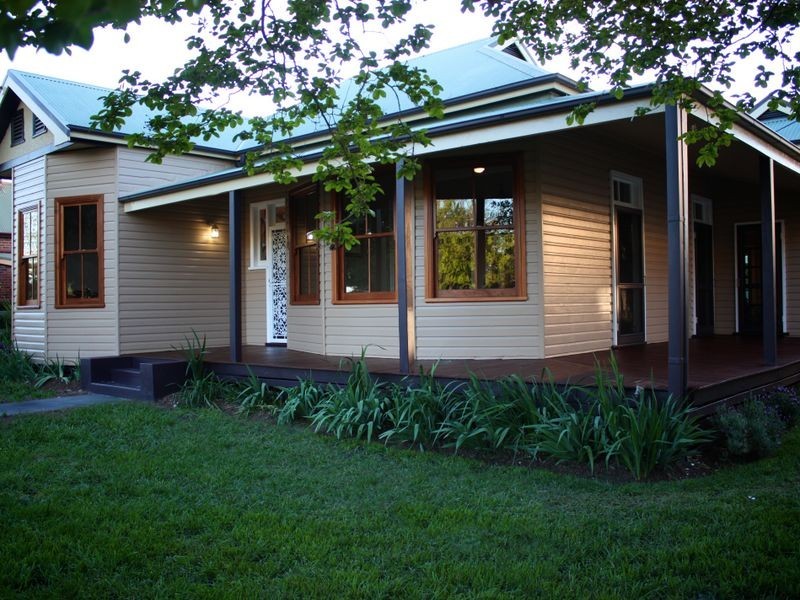 34 Brae Street, Inverell NSW 2360