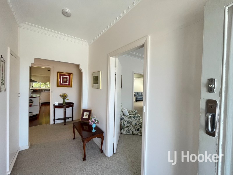 25-27 Gordon Street, Inverell NSW 2360