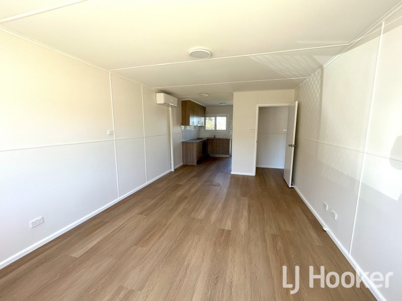 2/30 Queens Terrace, Inverell NSW 2360