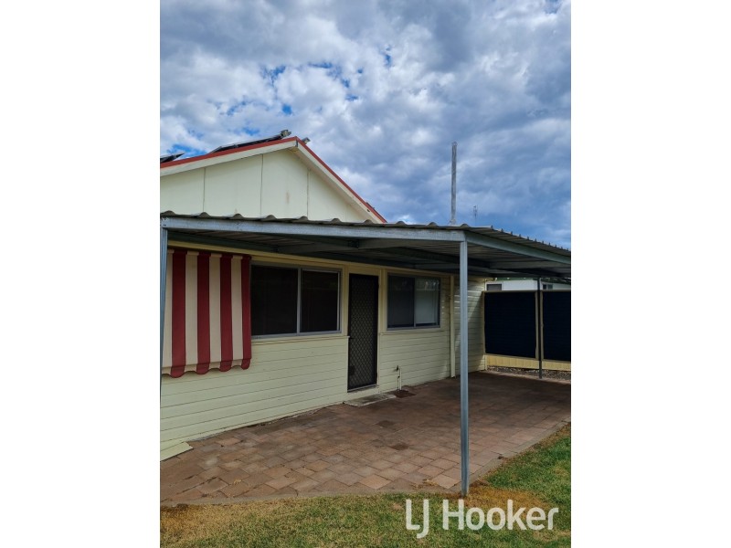 1 Froude Street, Inverell NSW 2360