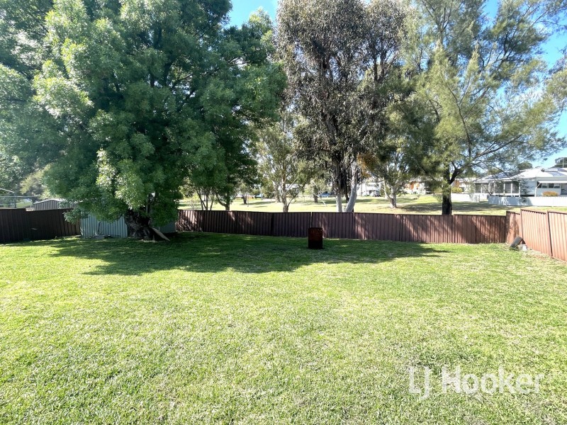 20 Angel Avenue, Inverell NSW 2360
