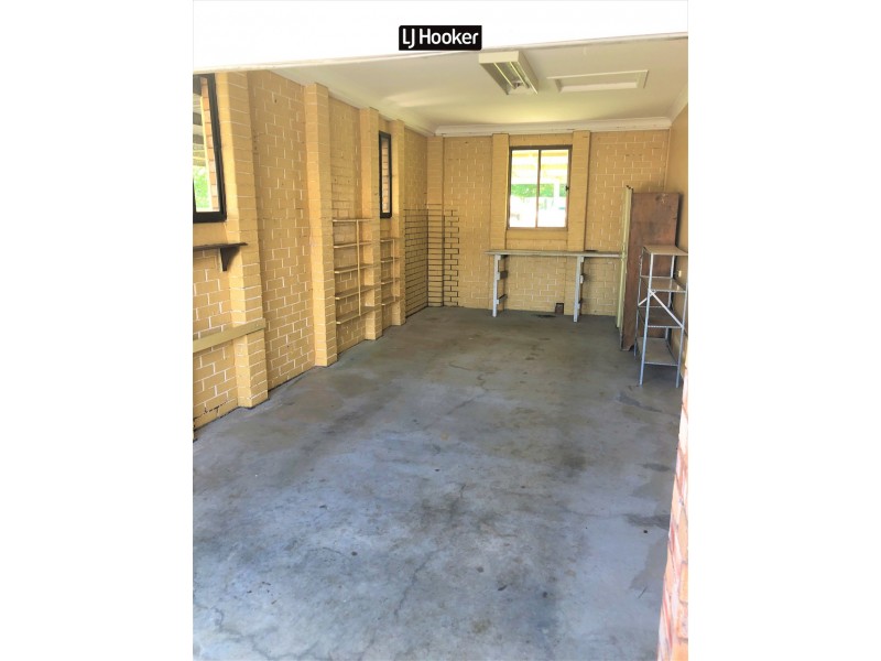 8 Deodara Drive, Inverell NSW 2360