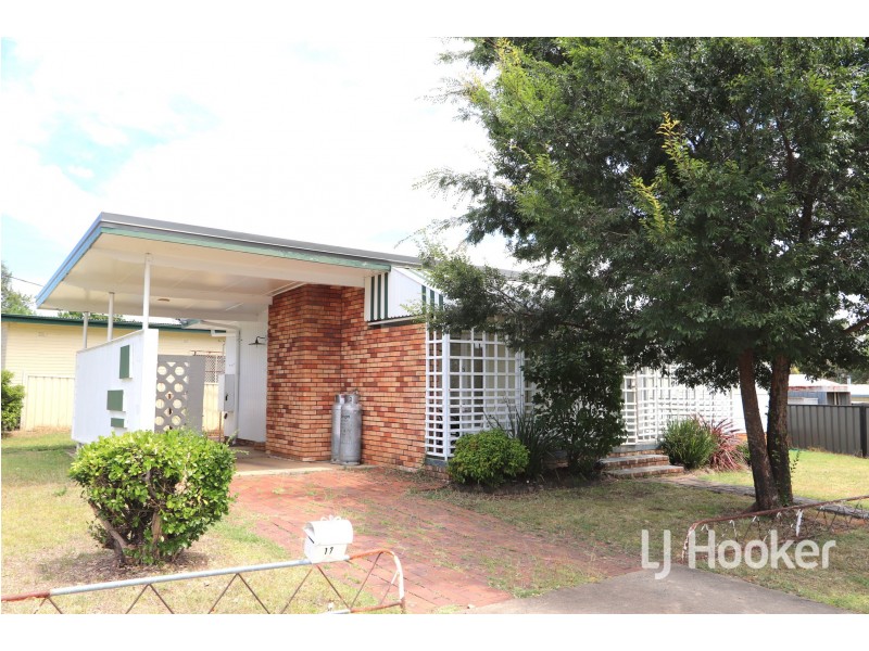 17 Shirley Street, Inverell NSW 2360