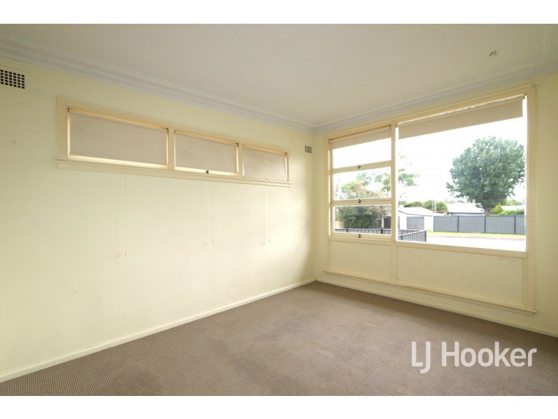17 Shirley Street, Inverell NSW 2360